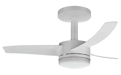 Ventilador de teto Arno VX10 branco com 3 pás de plástico e globo transparente plano.