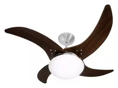 Ventilador de teto Tron Mareiro marrom com 4 pás em MDF e globo de luz grande.